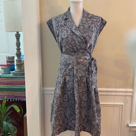 Gorgeous AK Anne Klein Dress - Picture 1 of 12